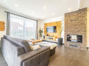 Prodej rodinného domu, Rožmitál pod Třemšínem - Zalány, 180 m2