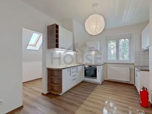 Pronájem bytu 5+kk, Praha, Vietnamská, 138 m2