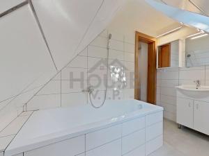 Pronájem bytu 5+kk, Praha, Vietnamská, 138 m2