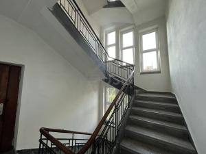 Pronájem bytu 5+kk, Praha, Vietnamská, 138 m2