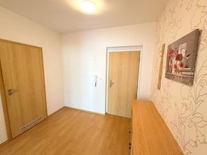 Prodej bytu 2+kk, Praha - Čakovice, Rýnská, 54 m2