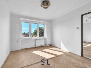 Prodej bytu 3+1, Nový Bor, Mařákova, 55 m2