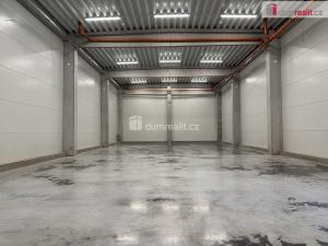 Pronájem skladu, Zlín, Bartošova, 245 m2