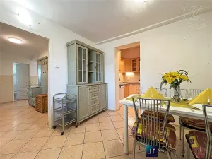 Prodej rodinného domu, Praha - Koloděje, V lipách, 140 m2