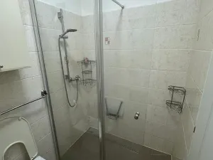 Prodej rodinného domu, Praha - Koloděje, V lipách, 140 m2