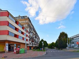 Pronájem bytu 1+kk, Praha - Vysočany, Poděbradská, 50 m2