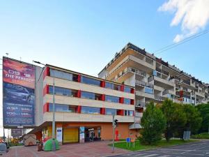 Pronájem bytu 1+kk, Praha - Vysočany, Poděbradská, 50 m2