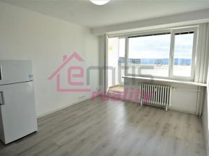 Pronájem bytu 1+kk, Praha - Kobylisy, Kyselova, 25 m2