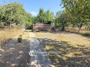 Prodej zahrady, Dobšice, 1399 m2