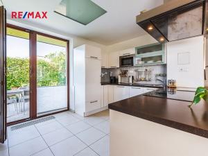 Prodej rodinného domu, Praha - Vinoř, Lipoltická, 202 m2