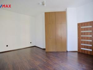 Prodej bytu 1+1, Frýdek-Místek - Místek, Hálkova, 43 m2
