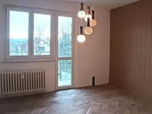 Pronájem bytu 2+1, Kynšperk nad Ohří, náměstí SNP, 55 m2