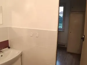 Pronájem bytu 2+1, Kynšperk nad Ohří, náměstí SNP, 55 m2