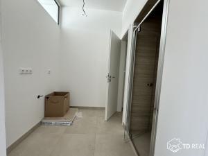 Pronájem ordinace, Brno - Černá Pole, třída Generála Píky, 49 m2