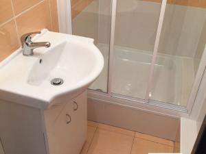 Pronájem bytu 1+kk, Neratovice, 28. října, 28 m2