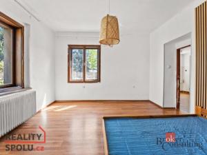Prodej rodinného domu, Dolní Břežany, V Hranicích, 160 m2