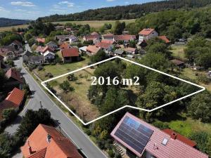 Prodej pozemku pro bydlení, Vysoký Chlumec, 2016 m2