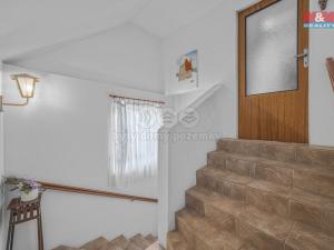 Prodej rodinného domu, Dubí - Pozorka, Tyršova, 370 m2