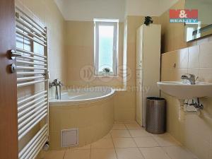 Prodej bytu 2+kk, Milovice - Mladá, Armádní, 52 m2