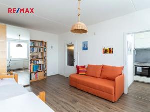 Prodej bytu 1+1, Praha - Troja, Krynická, 29 m2