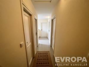 Prodej rodinného domu, Praha - Nebušice, Na Malé Šárce, 178 m2