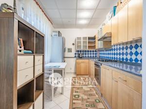Prodej bytu 2+1, Teplice, Svojsíkova, 52 m2