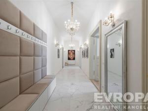 Pronájem bytu 2+1, Praha - Nové Město, Pod Slovany, 100 m2