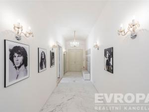 Pronájem bytu 2+1, Praha - Nové Město, Pod Slovany, 100 m2