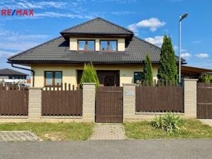 Prodej rodinného domu, Křenice, K Aleji, 166 m2