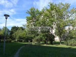 Prodej bytu 2+1, Plzeň - Doubravka, Železničářská, 63 m2