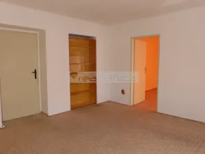 Prodej bytu 2+1, Plzeň - Doubravka, Železničářská, 70 m2