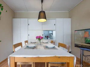 Prodej obchodního prostoru, Praha, Vačkářova, 216 m2