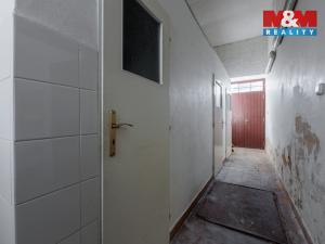 Prodej rodinného domu, Mlečice, 500 m2