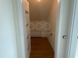 Prodej rodinného domu, Zvole, 149 m2