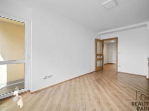 Pronájem bytu 2+kk, Pardubice, Pernerova, 60 m2
