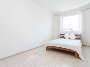 Pronájem bytu 2+kk, Praha - Modřany, Soukalova, 48 m2