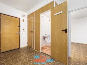 Prodej bytu 2+kk, Praha - Řepy, Galandova, 43 m2