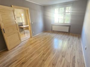 Pronájem bytu 1+1, Teplice, U zámku, 49 m2