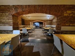 Pronájem restaurace, Praha - Nusle, Sekaninova, 254 m2