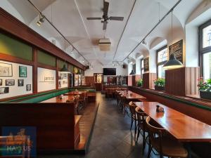 Pronájem restaurace, Praha - Nusle, Sekaninova, 254 m2