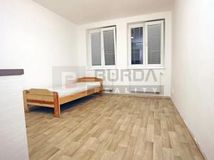 Pronájem bytu 1+kk, Neratovice, 19 m2
