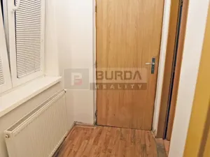Pronájem bytu 1+kk, Neratovice, 19 m2