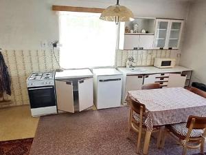 Prodej rodinného domu, Kalenice, 250 m2