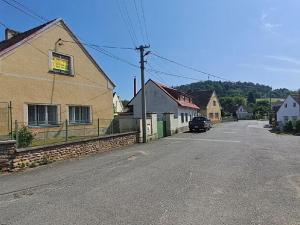 Prodej rodinného domu, Kalenice, 250 m2