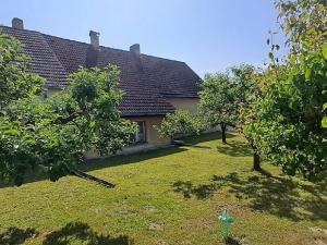 Prodej rodinného domu, Kalenice, 250 m2