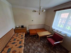 Prodej rodinného domu, Kalenice, 250 m2