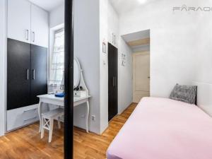 Pronájem bytu 4+1, Praha - Smíchov, Stroupežnického, 101 m2