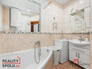 Prodej bytu 2+kk, Hradec Králové, Petra Jilemnického, 61 m2