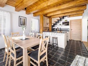 Prodej rodinného domu, Horní Planá - Pernek, 156 m2
