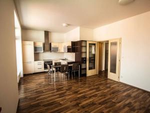 Pronájem bytu 3+kk, Mikulov, Bezručova, 76 m2